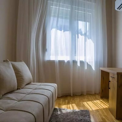 Long-term rental in Belgrade — brand new 81 m² three-room apartment in the Čukarica district with air conditioning and parking space
