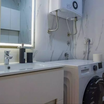 Long-term rental in Belgrade — brand new 81 m² three-room apartment in the Čukarica district with air conditioning and parking space