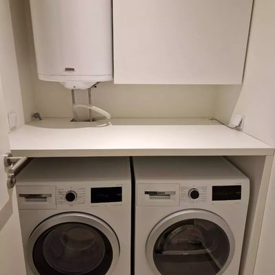 Long-term rental in Belgrade — stylish 3-room apartment 87m² in BW complex with balcony and parking