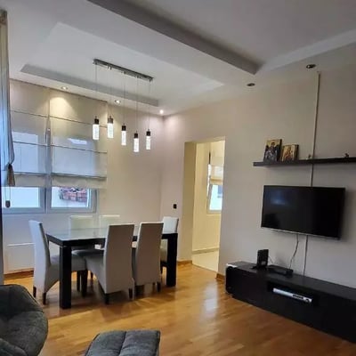 Long-term rental in Belgrade — spacious 2-room 58 m² apartment with appliances and AC in Zemun near a park