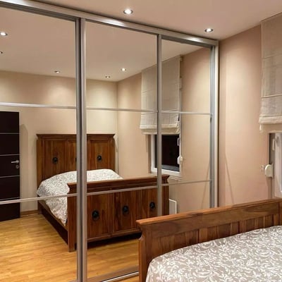 Long-term rental in Belgrade — spacious 2-room 58 m² apartment with appliances and AC in Zemun near a park