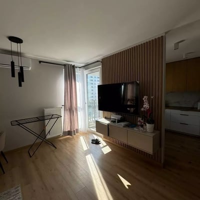 Long-term rental of a modern 54 m² 2-room apartment with a balcony in the quiet Mistrzejowice area, Krakow