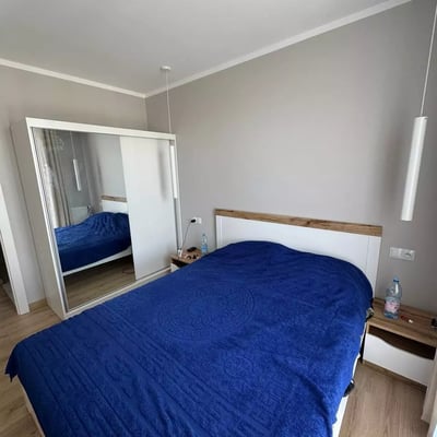 Long-term rental of a modern 54 m² 2-room apartment with a balcony in the quiet Mistrzejowice area, Krakow