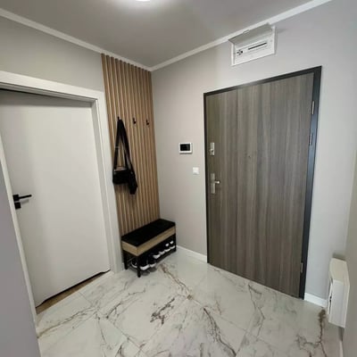 Long-term rental of a modern 54 m² 2-room apartment with a balcony in the quiet Mistrzejowice area, Krakow