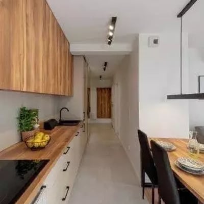 Long-term rental of a cozy 41 m² 2-room apartment with a balcony in the Mistrzejowice district, Krakow