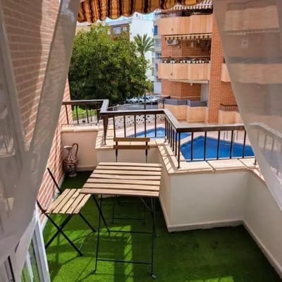 Долгосрочная аренда уютной 2-комнатной квартиры с бассейном в Торревьехе, всего в 2 минутах от пляжа Дель Кура