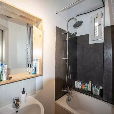 Long-term rental of a 2-room 40 m² apartment in Colombes, a suburb of Paris