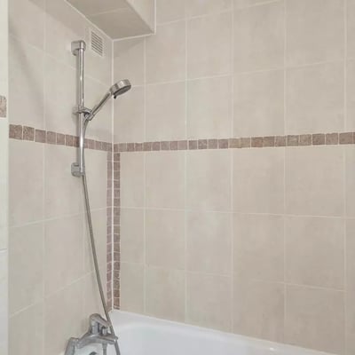 Long-term rental of a 35 m² studio on rue de Théâtre, 15th arrondissement of Paris