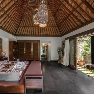 Long-term rental of a spacious villa in Jalan Jembawan area, Ubud
