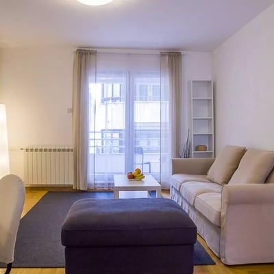 Long-term rental in Belgrade – 3-room apartment 62 m² with balcony and appliances