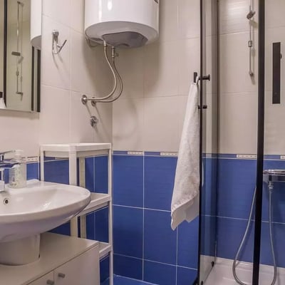 Long-term rental in Belgrade – 3-room apartment 62 m² with balcony and appliances