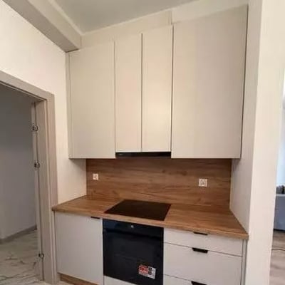 Long-term rental of a spacious 4-room apartment with terrace in Wilanów, Warsaw