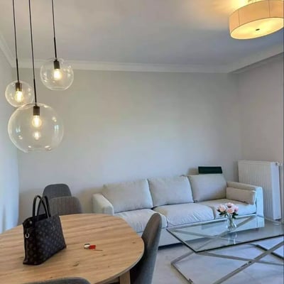 Long-term rental of a spacious three-room apartment with parking in the Włochy district of Warsaw