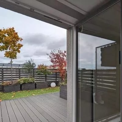 Spacious four-room apartment with 60 m² terrace and walk-in closet for long-term rent in Bielany, Warsaw