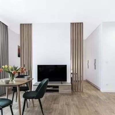 Long-term rental of a stylish 2-room apartment near Browary Warszawskie, Wola, Warsaw