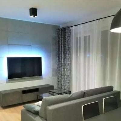 Долгосрочная аренда 2-комнатной квартиры 45 м2 с балконом и парковкой в районе Мокотув, Варшава