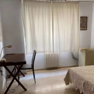 Alquiler a largo plazo de un apartamento de 86 m² en Alicante, España