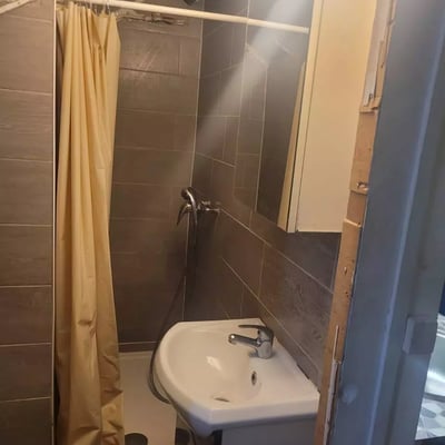 Long-term rental of a studio in Paris, France — 15 m², 14th arrondissement