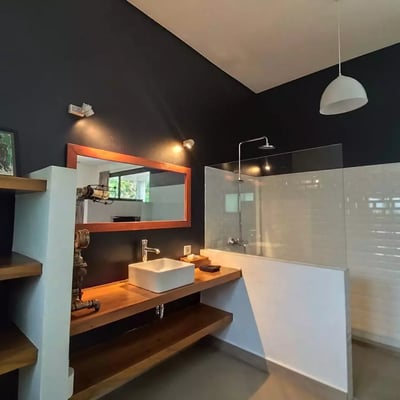 Long-term rental spacious villa with garden and pool in Pejeng, Ubud