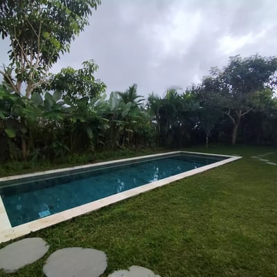 Long-term rental spacious villa with garden and pool in Pejeng, Ubud