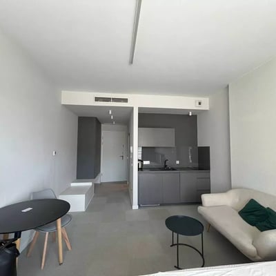 Long-term rental 28 m² studio in Wrocław city center