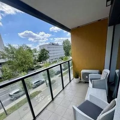 Долгосрочная аренда 40 м² квартиры с балконом и паркингом в Żoliborz, Варшава, Польша