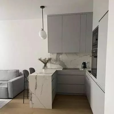 Long-term rental of a 54 m² flat with balcony and AC in Praga-Północ, Warsaw, Poland