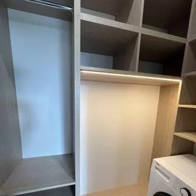 Долгосрочная аренда 69 м² квартиры с гардеробом и балконом в Mokotów, Варшава, Польша