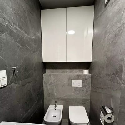 Long-term rental of a 71.5 m² 3-room apartment in Royal Residence, Wilanów, Warsaw, Poland, with a balcony and parking