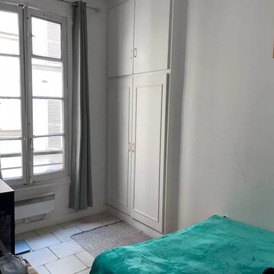 Long-term rental of a 35 m² 2-room apartment in central Paris, France