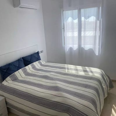 Langzeitmiete: 2-Zimmer-Wohnung im Zentrum von Torrevieja