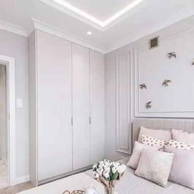 Langzeitmiete 2-Zimmer-Wohnung 45 m² mit Balkon, Puławska Straße, Mokotów, Warschau, Polen