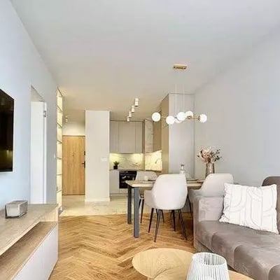 Долгосрочная аренда 2-комнатной квартиры 43 м² в Кракове, Польша