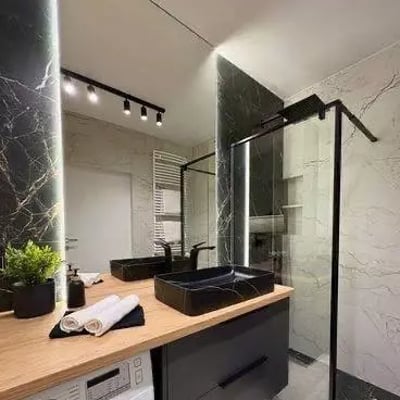 Long-term rental of a 2-room apartment, 43 m² in Krakow, Poland