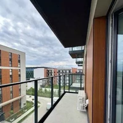 Long-term rental of a 2-room apartment, 43 m² in Krakow, Poland