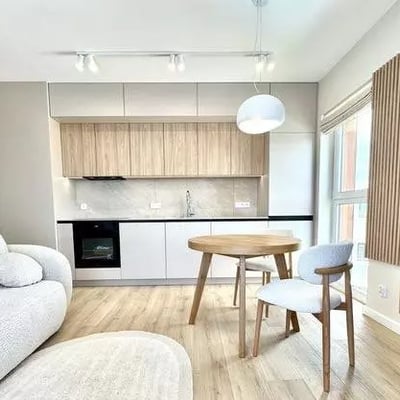 Long-term rental of a 2-room apartment, 40 m² in Krakow, Poland