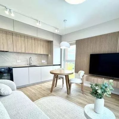 Long-term rental of a 2-room apartment, 40 m² in Krakow, Poland
