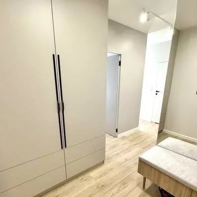 Long-term rental of a 2-room apartment, 40 m² in Krakow, Poland