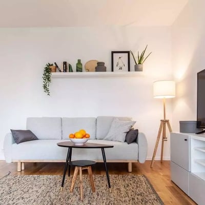 Langzeitmiete einer 2-Zimmer-Wohnung mit 42 m² in Warschau, Polen