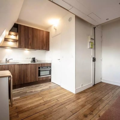 Long-term rental of a studio, 16 m² in Paris, France