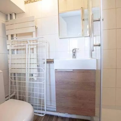 Long-term rental of a studio, 16 m² in Paris, France