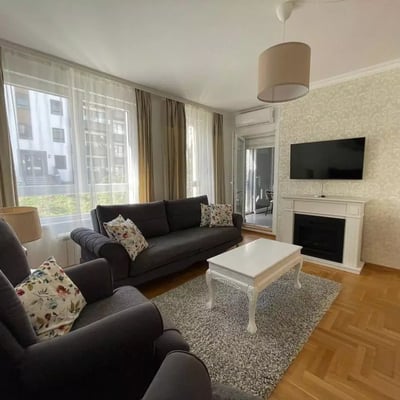 Long-term rental of a 3-room apartment, 60 m² in Belgrade, Serbia