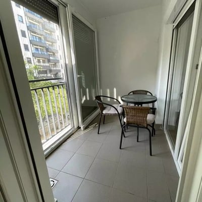 Long-term rental of a 3-room apartment, 60 m² in Belgrade, Serbia