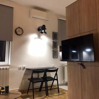 Location longue durée d’un studio de 26 m² à Belgrade, Serbie