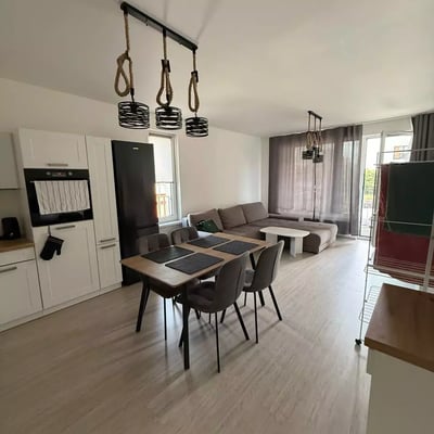 Location longue durée d’un appartement 3 pièces à Bratislava, Slovaquie — enfants acceptés