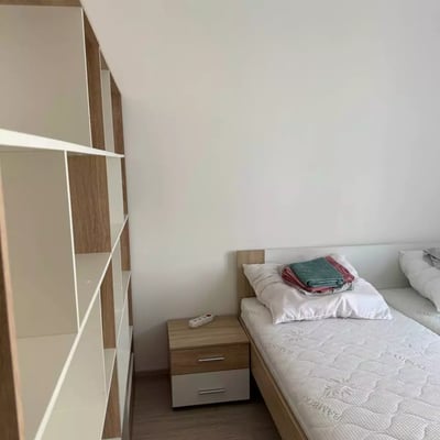 Alquiler a largo plazo de piso de 3 habitaciones en Bratislava, Eslovaquia — se aceptan niños