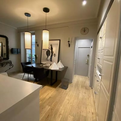 Langzeitmiete einer 2-Zimmer-Wohnung mit 62 m² in Trocadéro, Paris, Frankreich