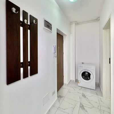 Langzeitmiete einer 1-Zimmer-Wohnung in Bukarest, Rumänien – haustierfreundlich