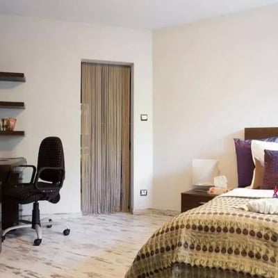 Langzeitmiete einer 3-Zimmer-Wohnung mit 95 m² und Loggia in Bratislava, Slowakei