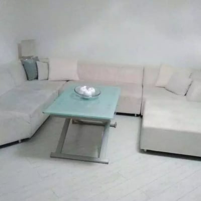 Langzeitmiete einer 3-Zimmer-Wohnung mit 95 m² und Loggia in Bratislava, Slowakei